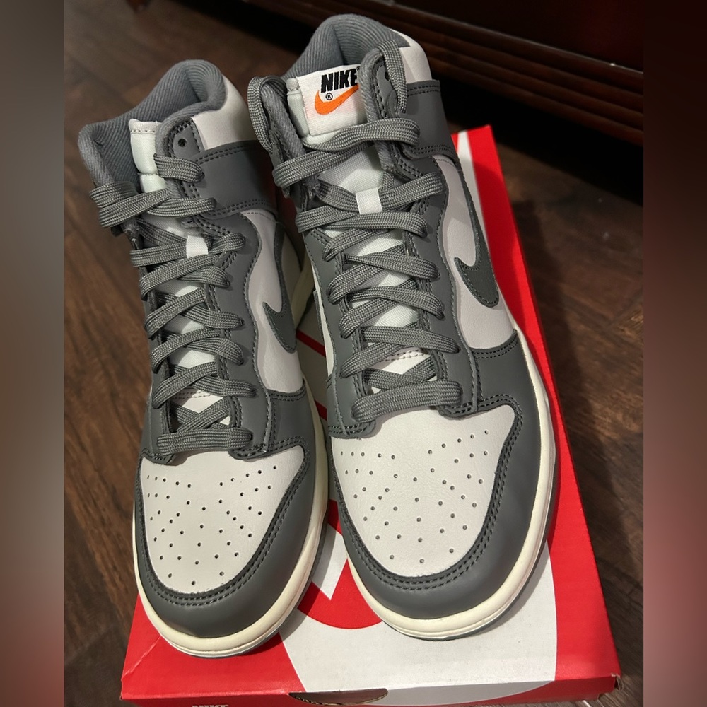 Nike Dunk gs Two Tone Grey